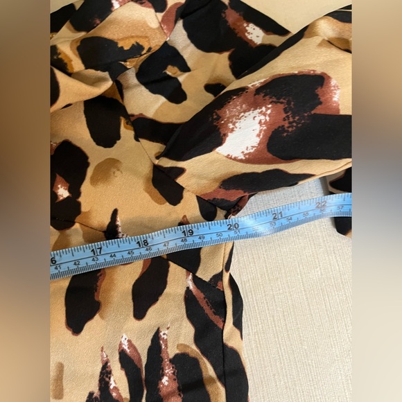 NWT Grey Lab Long-Sleeved Blouse - Women's Large Tan Black Brown - Leopard Print - Picture 12 of 12